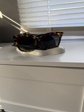 Diff Eyewear "Bella" Square Sunglasses